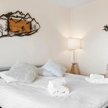 Charmant Studio Avec Superbe Vue Et Balcon דירה קראנס-מונטנה