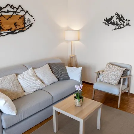 Charmant Studio Avec Superbe Vue Et Balcon דירה קראנס-מונטנה