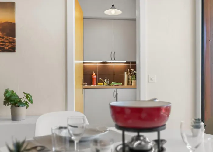 Апартаменты - - 2 Personnes - Balcon Avec Superbe Vue Кран-Монтана