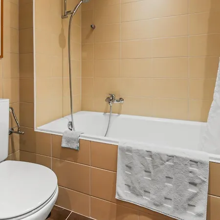 - - 2 Personnes - Balcon Avec Superbe Vue